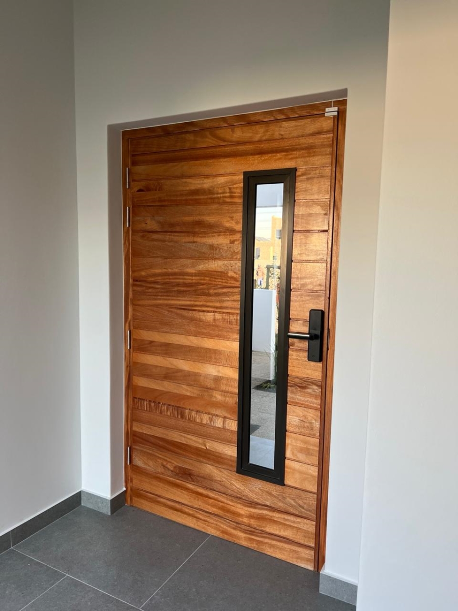 4 Bedroom Property for Sale in Sandown Western Cape